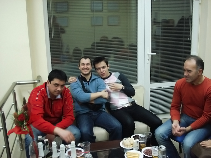 Емо, Весо и Владо Емо, Весо и Владо - толкова им се радвам и на тримата!
